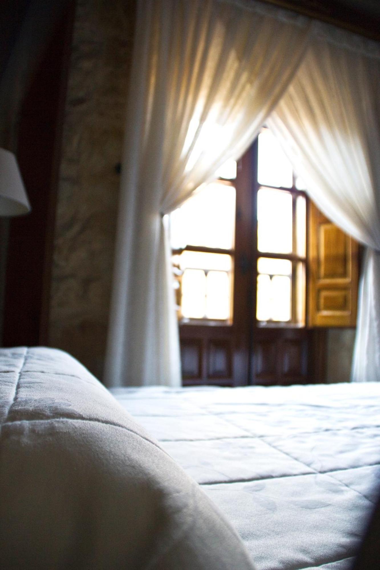 Hotel Microtel Placentinos 2*
